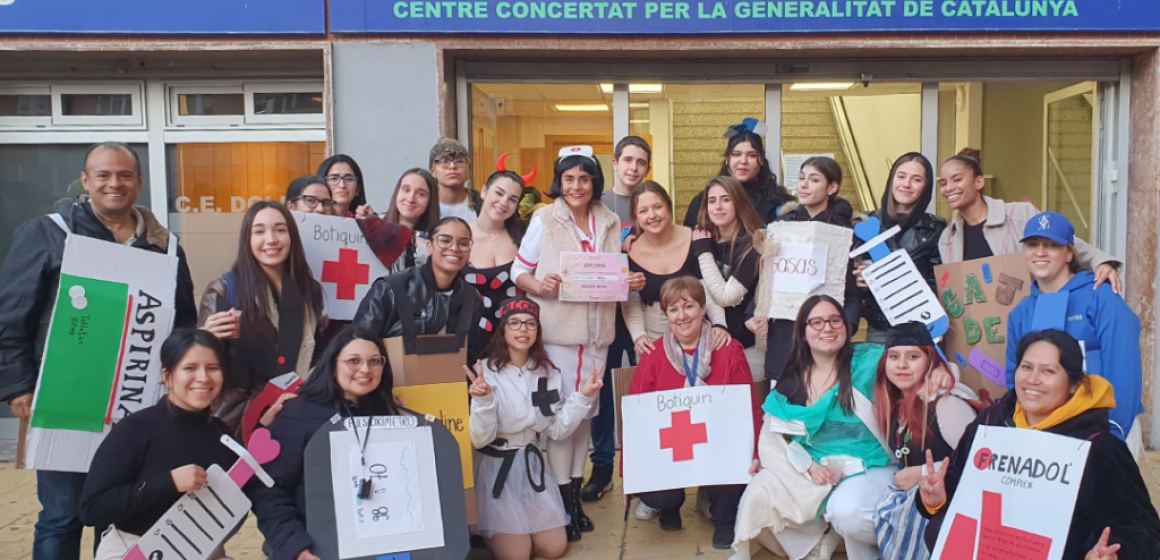 Carnaval Cicles Formatius CE DOLMEN_1r premi CFGM Cures Auxiliars d Infemeria