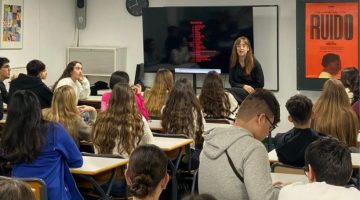 2 Peli RUIDO 1n Batxillerat CE Dolmen Curs 2025-26