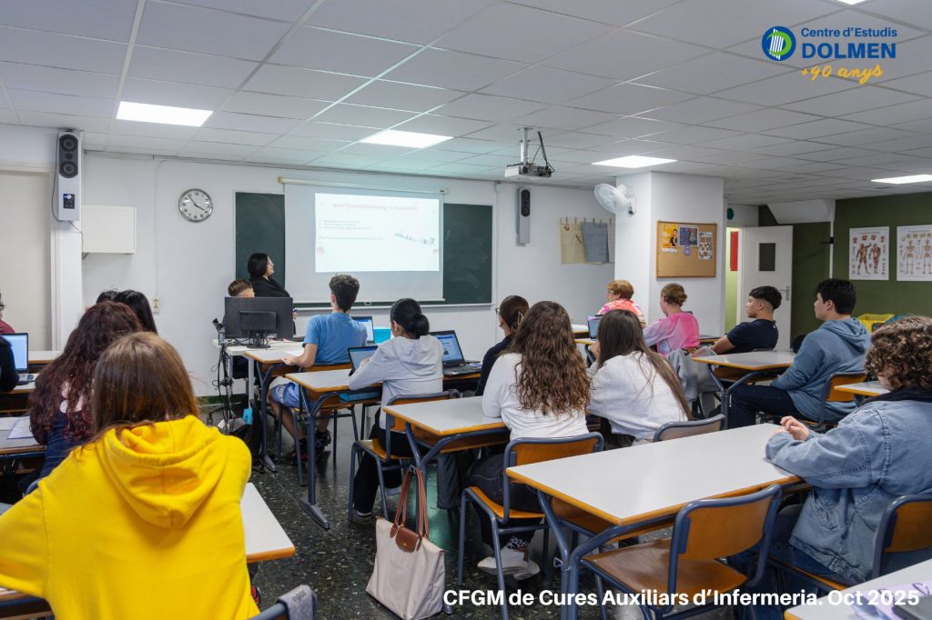 CE DOLMEN_CFGM Cures Auxiliars d Infermeria CAI Aula 41
