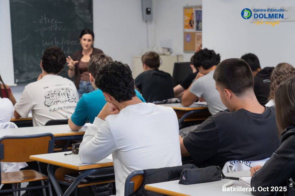 CE Dolmen_Batxillerat_oct 2025 45